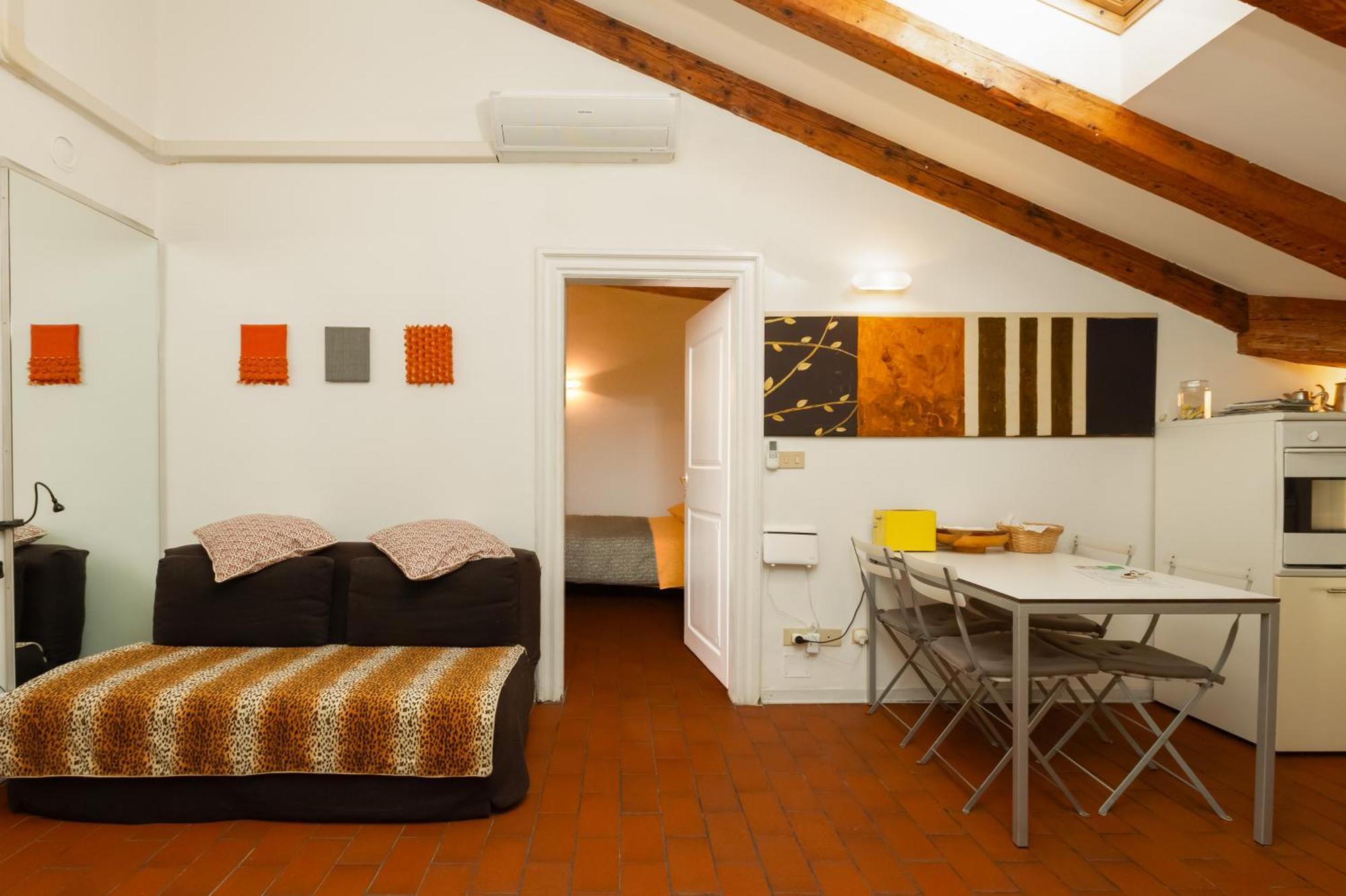 Apartment Mansarda 23